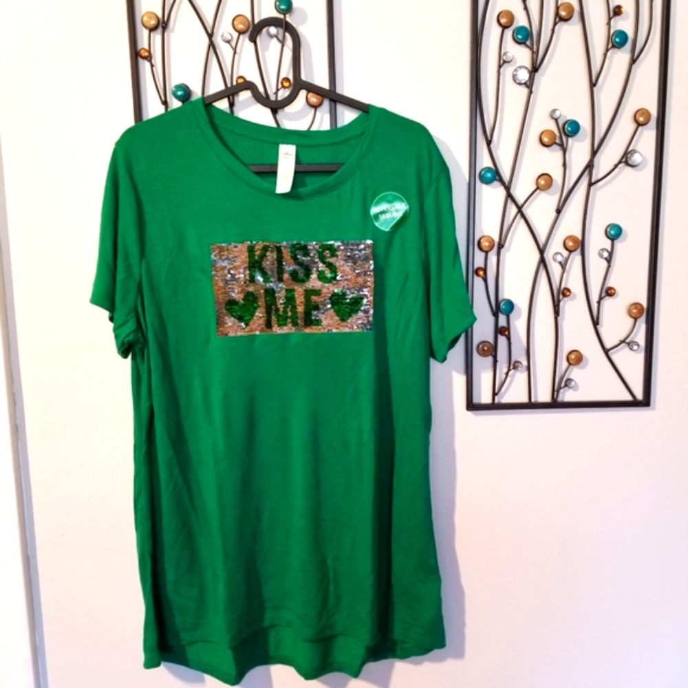 St. Patrick's Day reversible sequins t-shirt